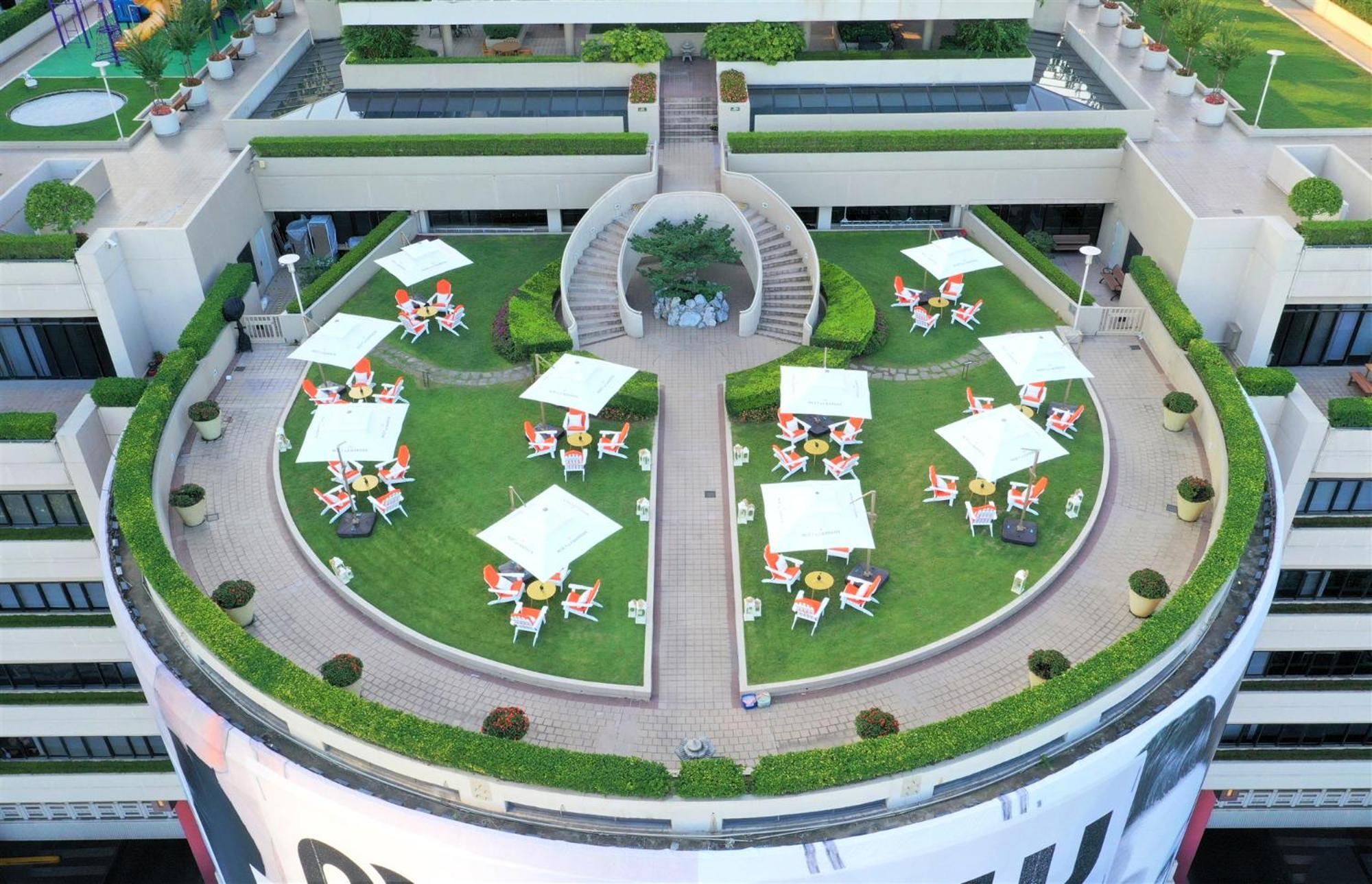 The Portman Ritz-carlton 5*